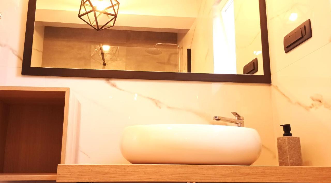 Olivista Croatia Apartments Нивице Екстериор снимка