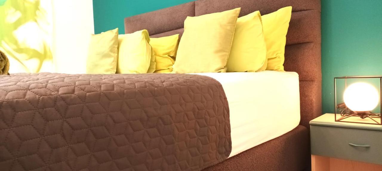 Olivista Croatia Apartments Нивице Екстериор снимка