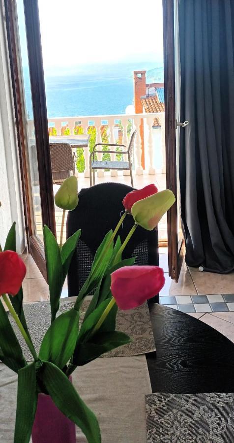 Olivista Croatia Apartments Нивице Екстериор снимка